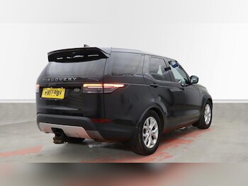 Used Land Rover Discovery 2017 for sale - 77082037: Photo