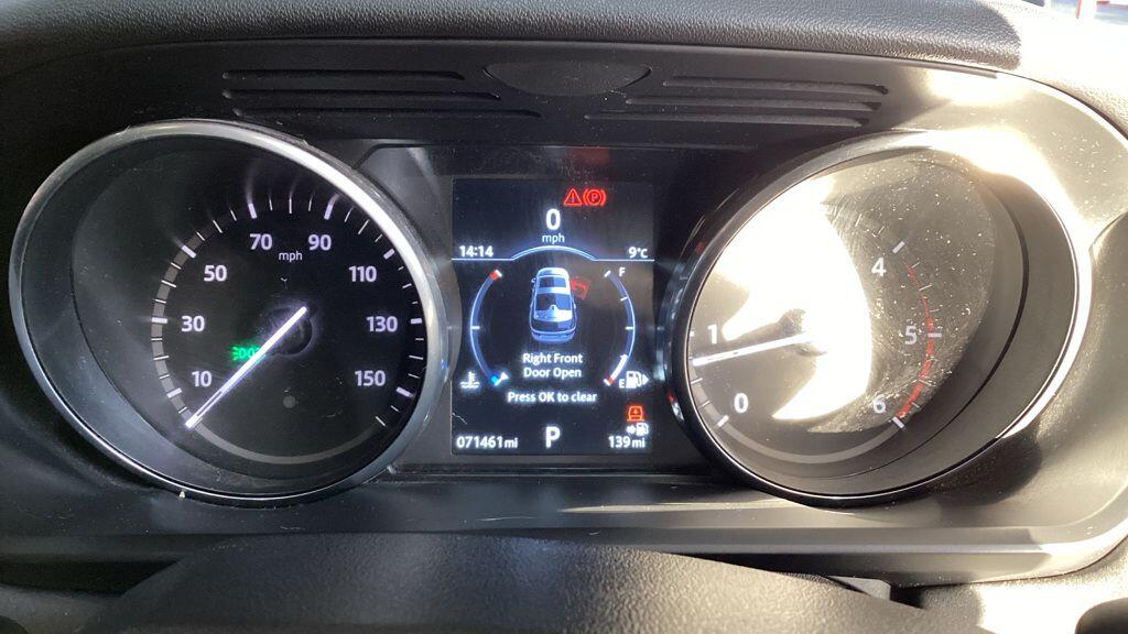 Used Land Rover Discovery 2017 for sale - 77082037: Photo 9