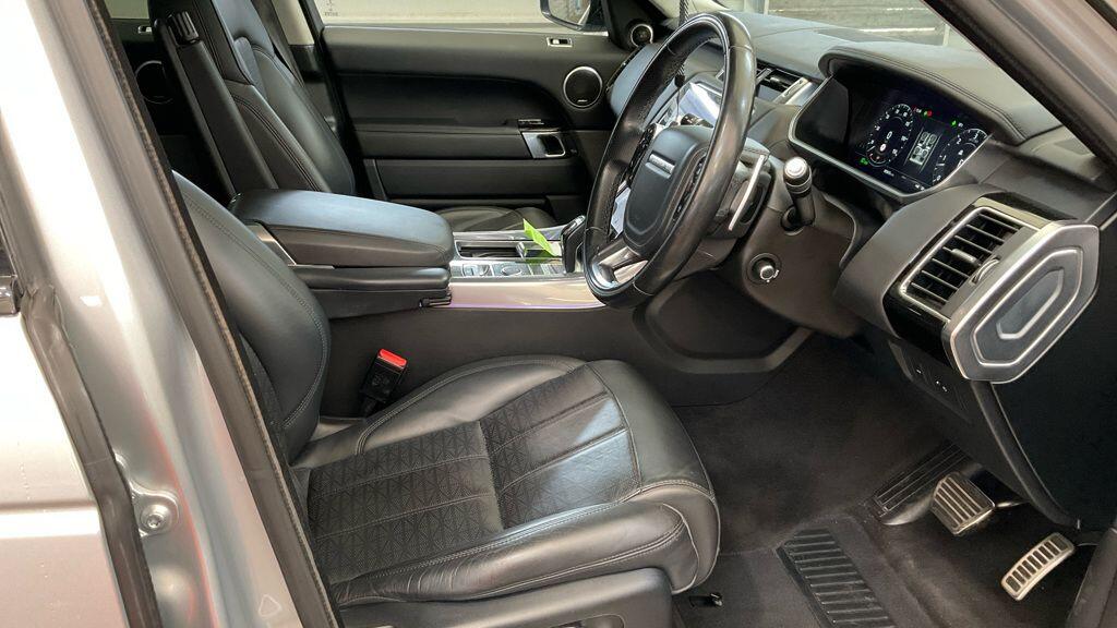 Used Land Rover Range Rover Sport 2018 for sale - 76167458: Photo 5