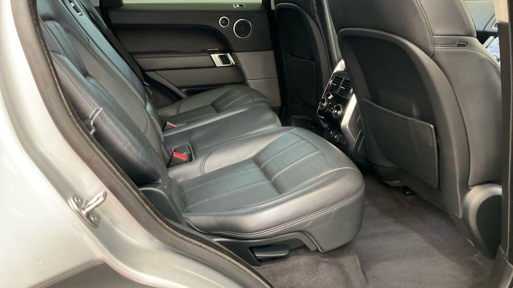 Used Land Rover Range Rover Sport 2018 for sale - 76167458: Photo 6