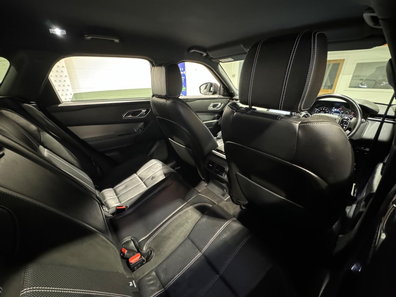 Used Land Rover Range Rover Velar 2018 for sale - 76099597: Photo 21