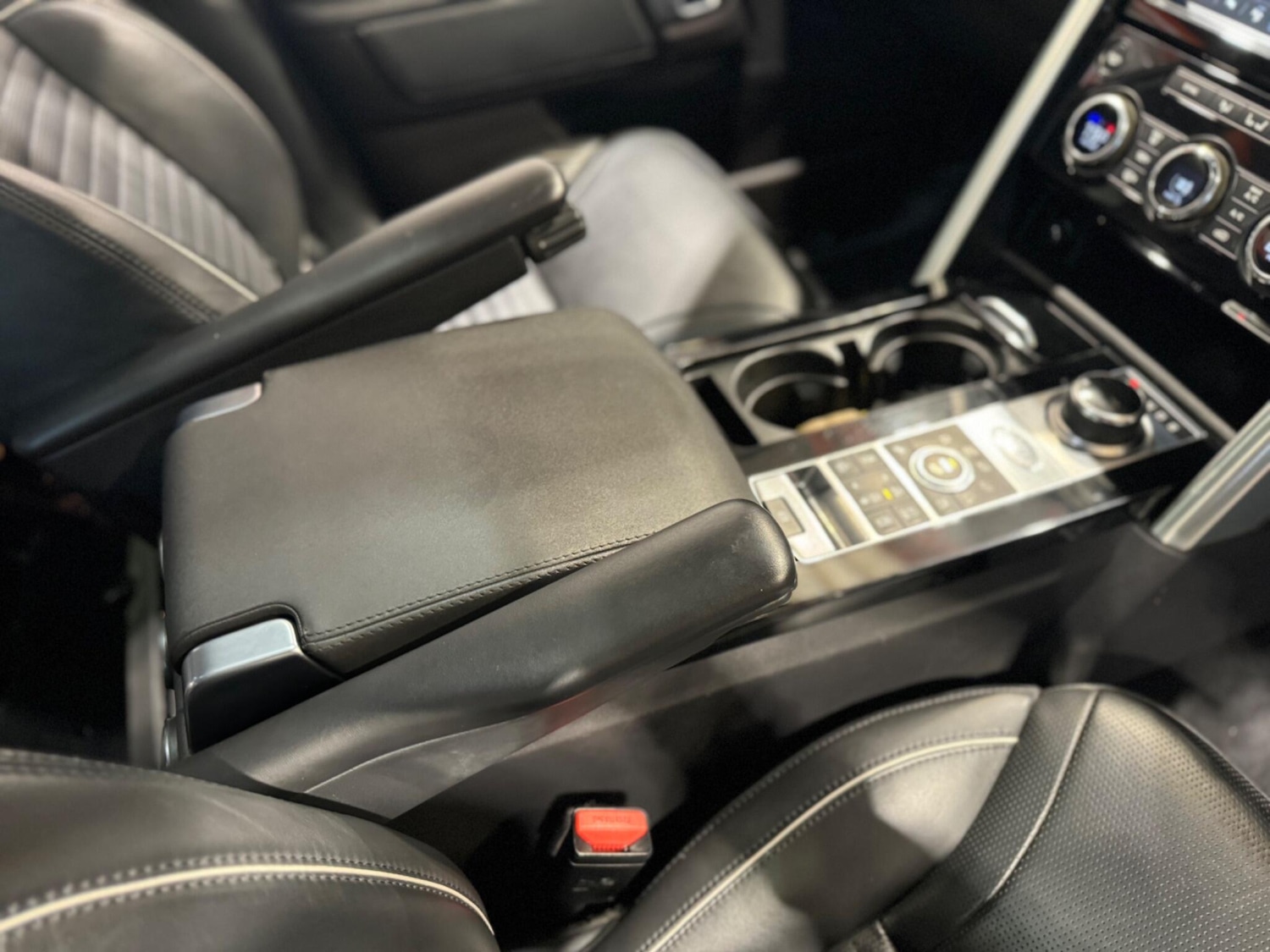 Used Land Rover Discovery for sale - 76995086: Photo 23