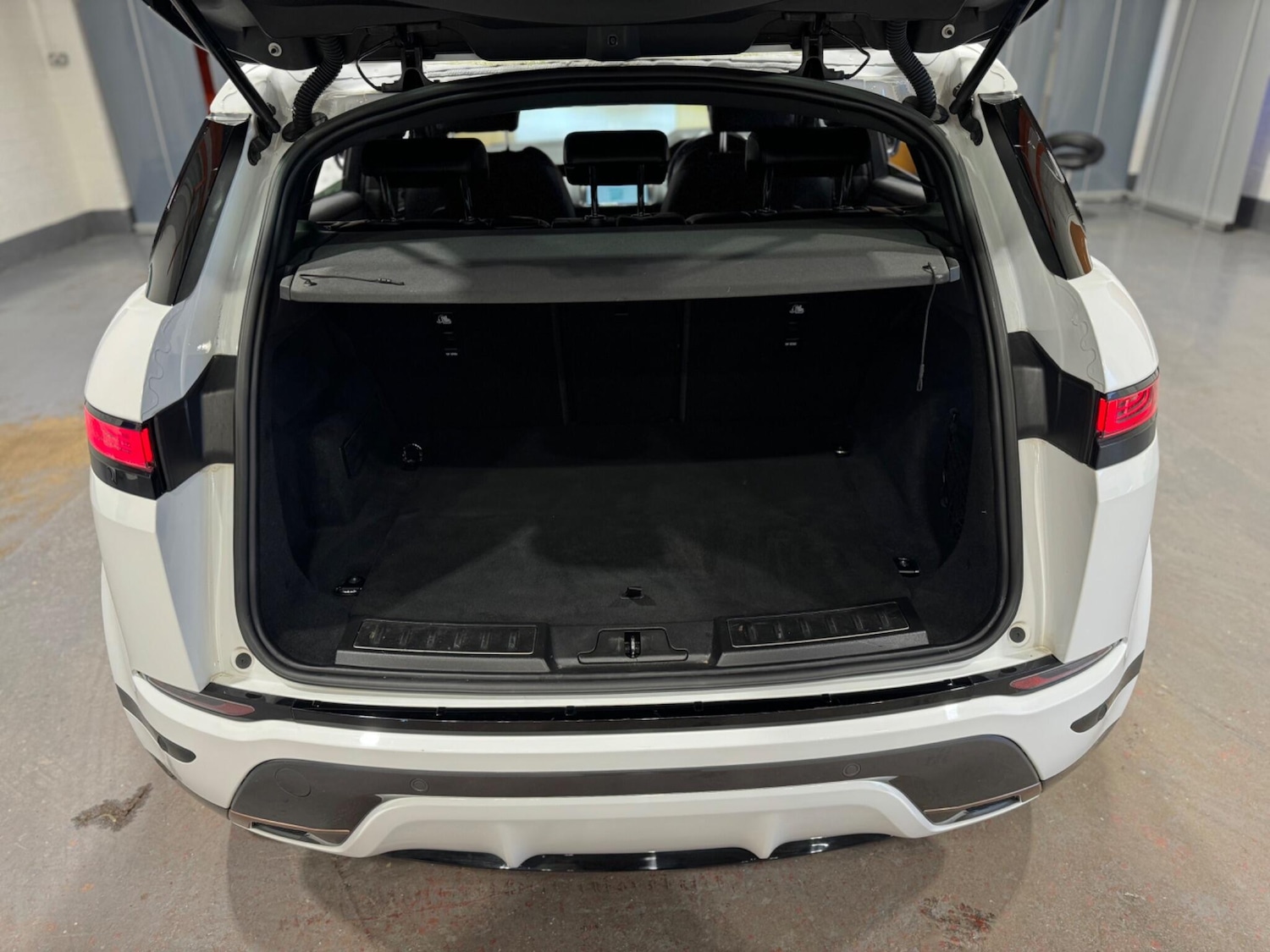 Used Land Rover Range Rover Evoque 2021 for sale - 75965299: Photo 21