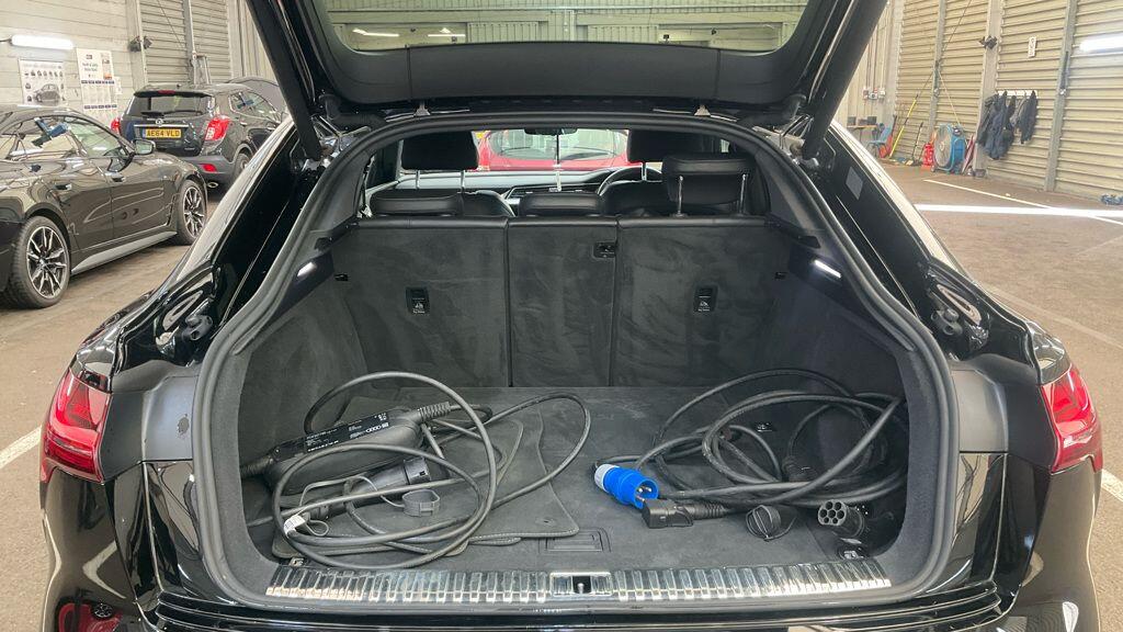 Used Audi e-tron 2021 for sale - 76337874: Photo 11