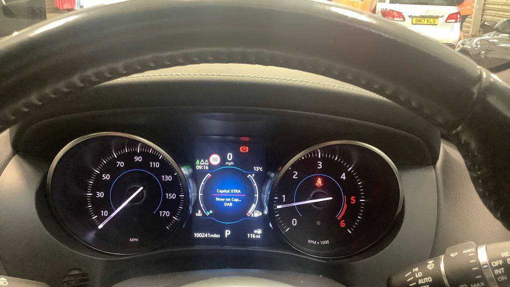 Used Jaguar F-Pace 2018 for sale - 76166595: Photo 10