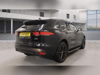 Used Jaguar F-Pace 2018 for sale - 76166595: Photo 4