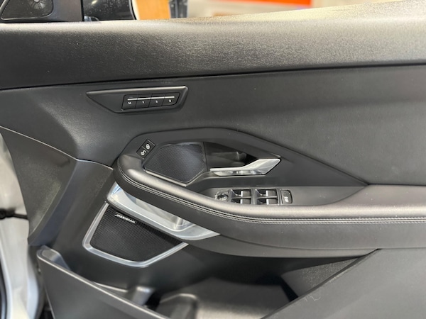 Used Jaguar E-Pace 2018 for sale - 75298430: Photo 20