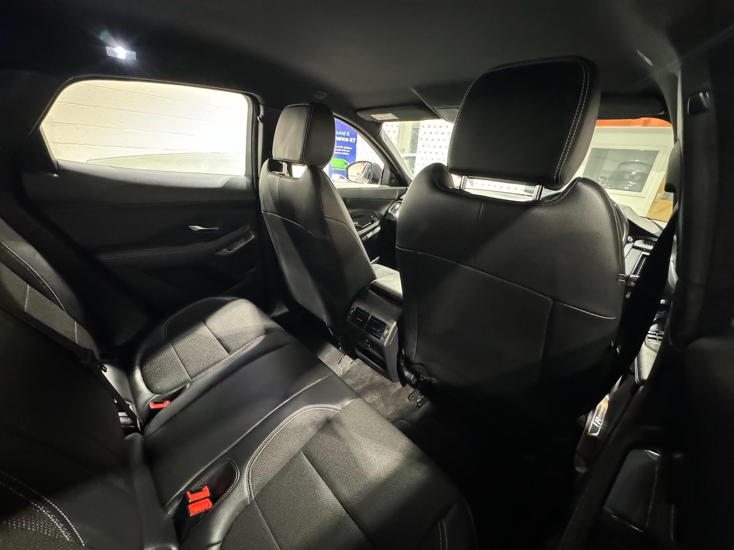 Used Jaguar E-Pace 2019 for sale - 76898305: Photo 9