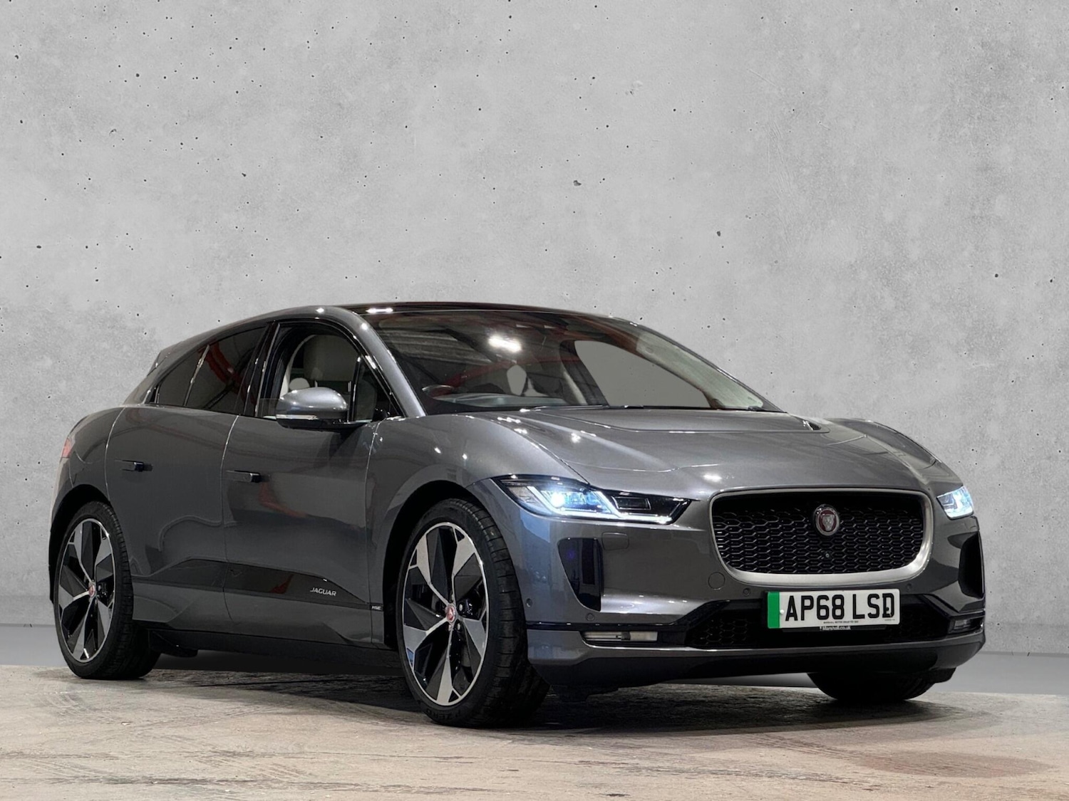 Used Jaguar I-Pace 2019 for sale - 76989214: Photo 3