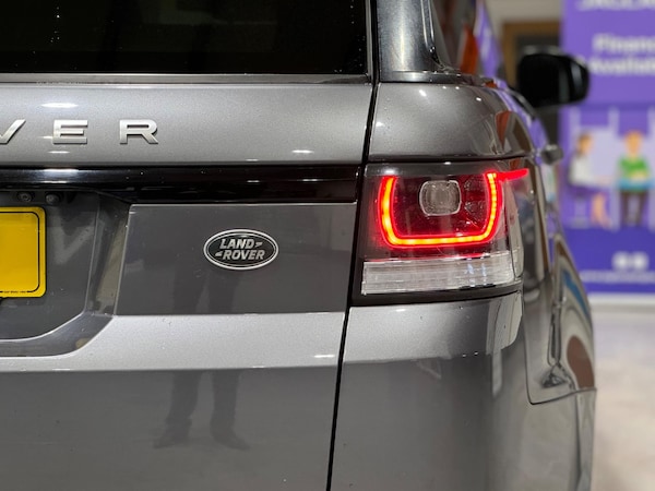 Used Land Rover Range Rover Sport 2016 for sale - 74408693: Photo 23