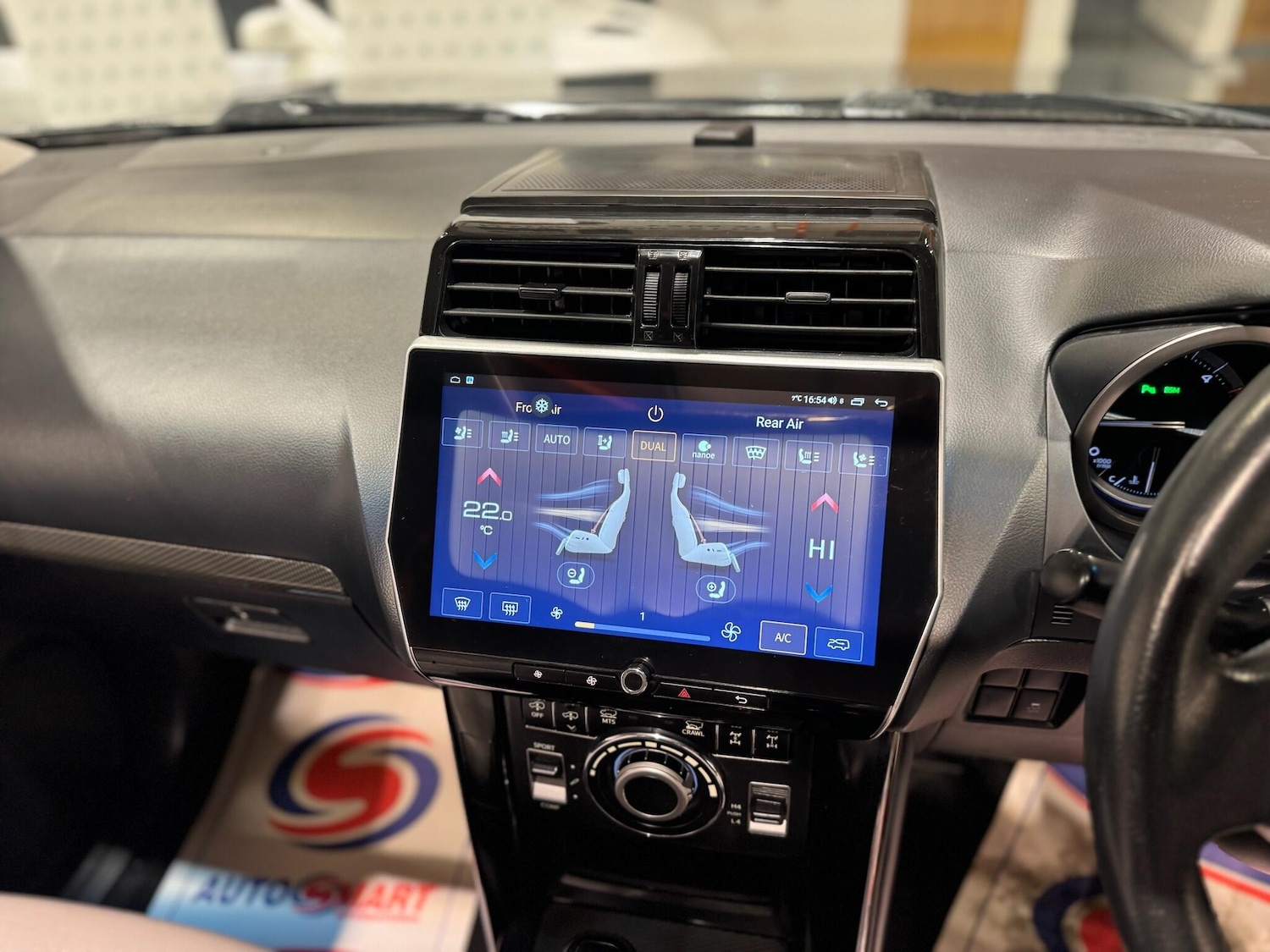 Used Toyota Land Cruiser 2015 for sale - 76689557: Photo 18