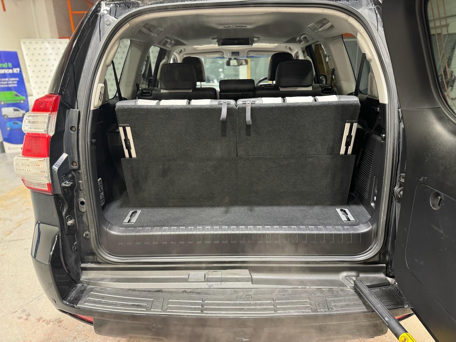 Used Toyota Land Cruiser 2015 for sale - 76689557: Photo 24