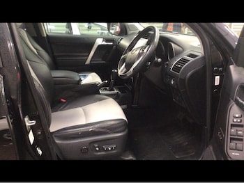 Used Toyota Land Cruiser 2015 for sale - 76689557: Photo