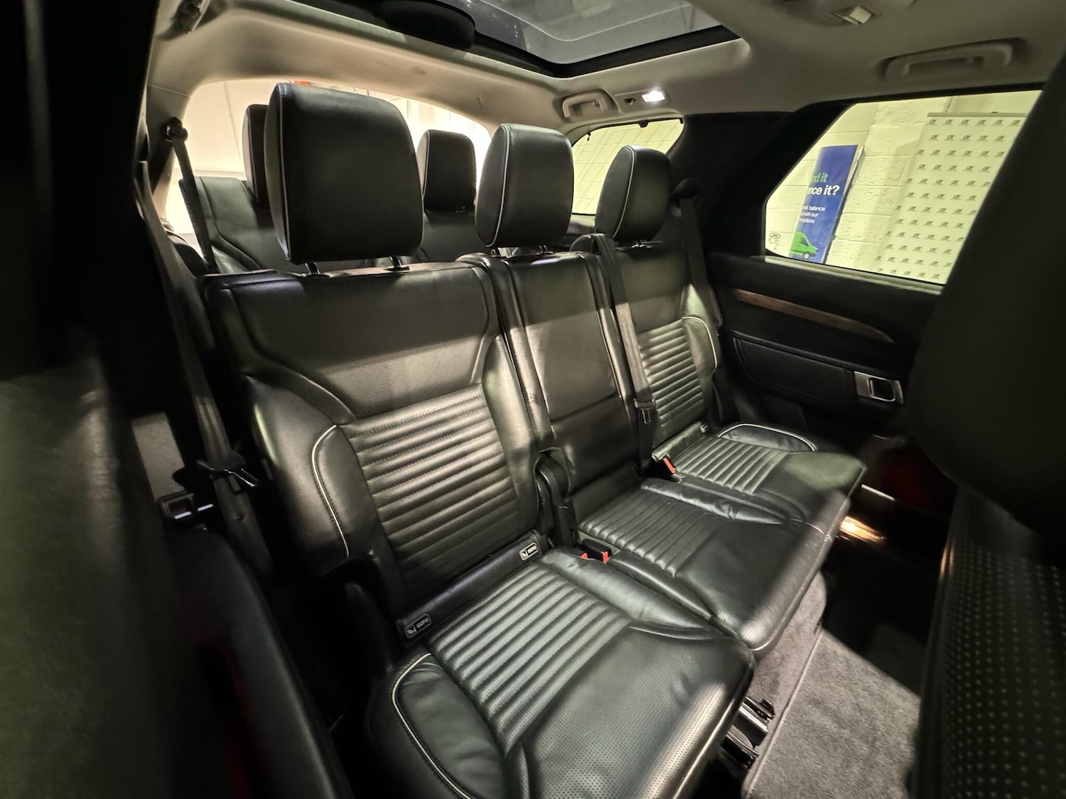 Used Land Rover Discovery 2017 for sale - 76167343: Photo 17