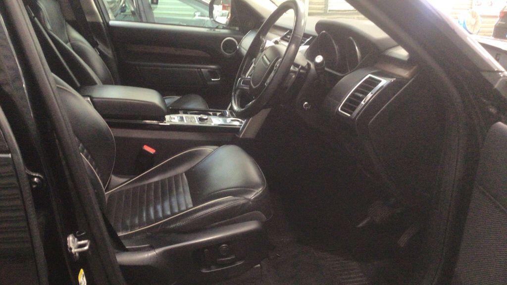 Used Land Rover Discovery 2017 for sale - 76167343: Photo 7