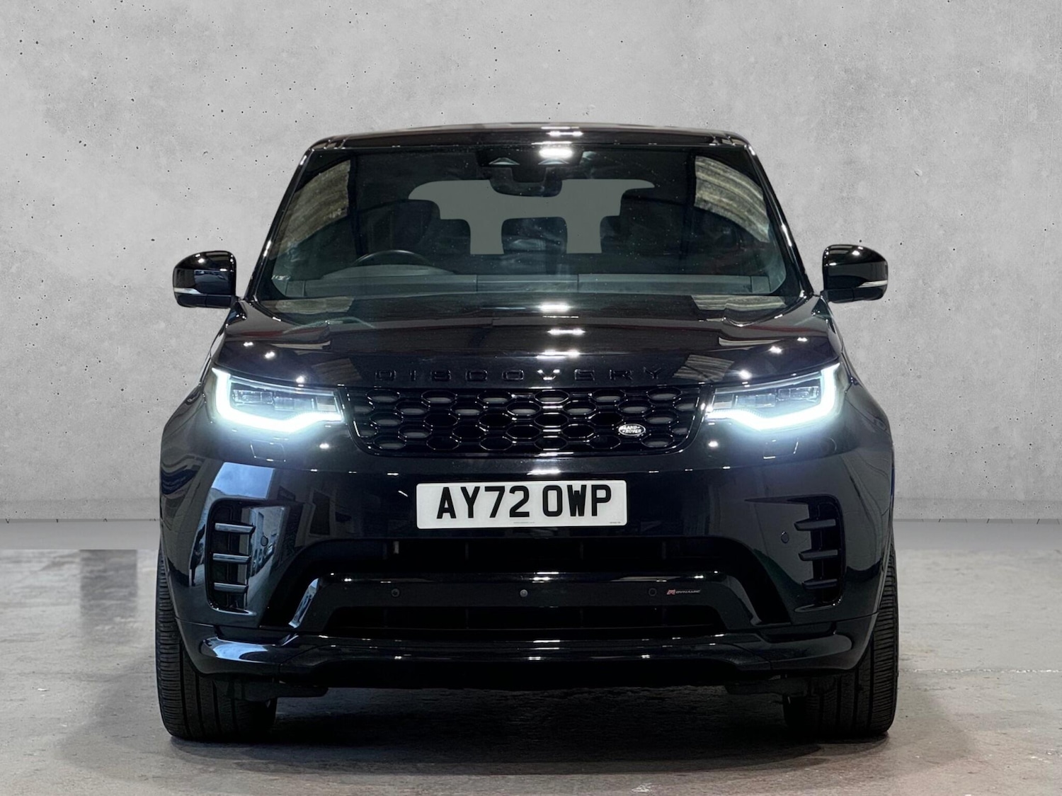 Used Land Rover Discovery 2022 for sale - 77163666: Photo 2