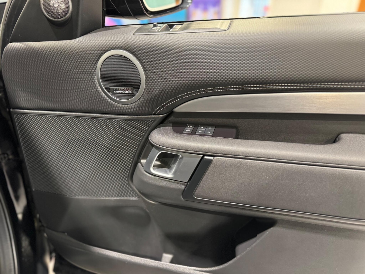 Used Land Rover Discovery 2022 for sale - 77163666: Photo 24