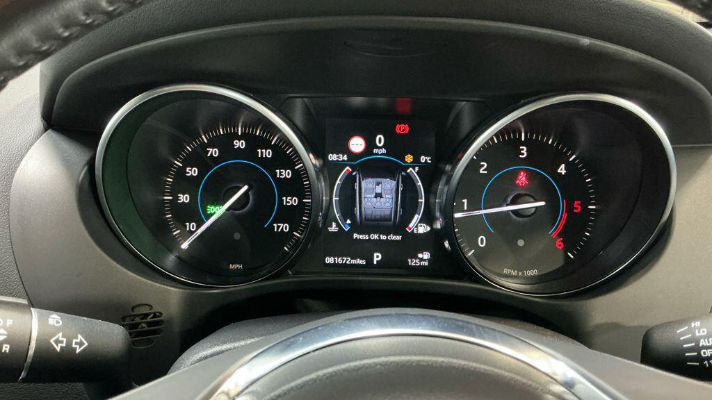 Used Jaguar F-Pace 2018 for sale - 77131292: Photo 8