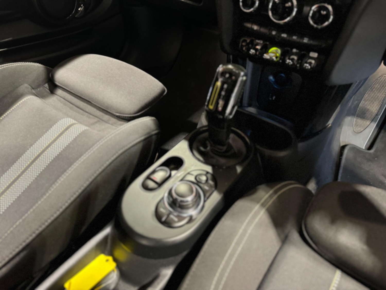 Used MINI Hatch 2022 for sale - 76989001: Photo 11