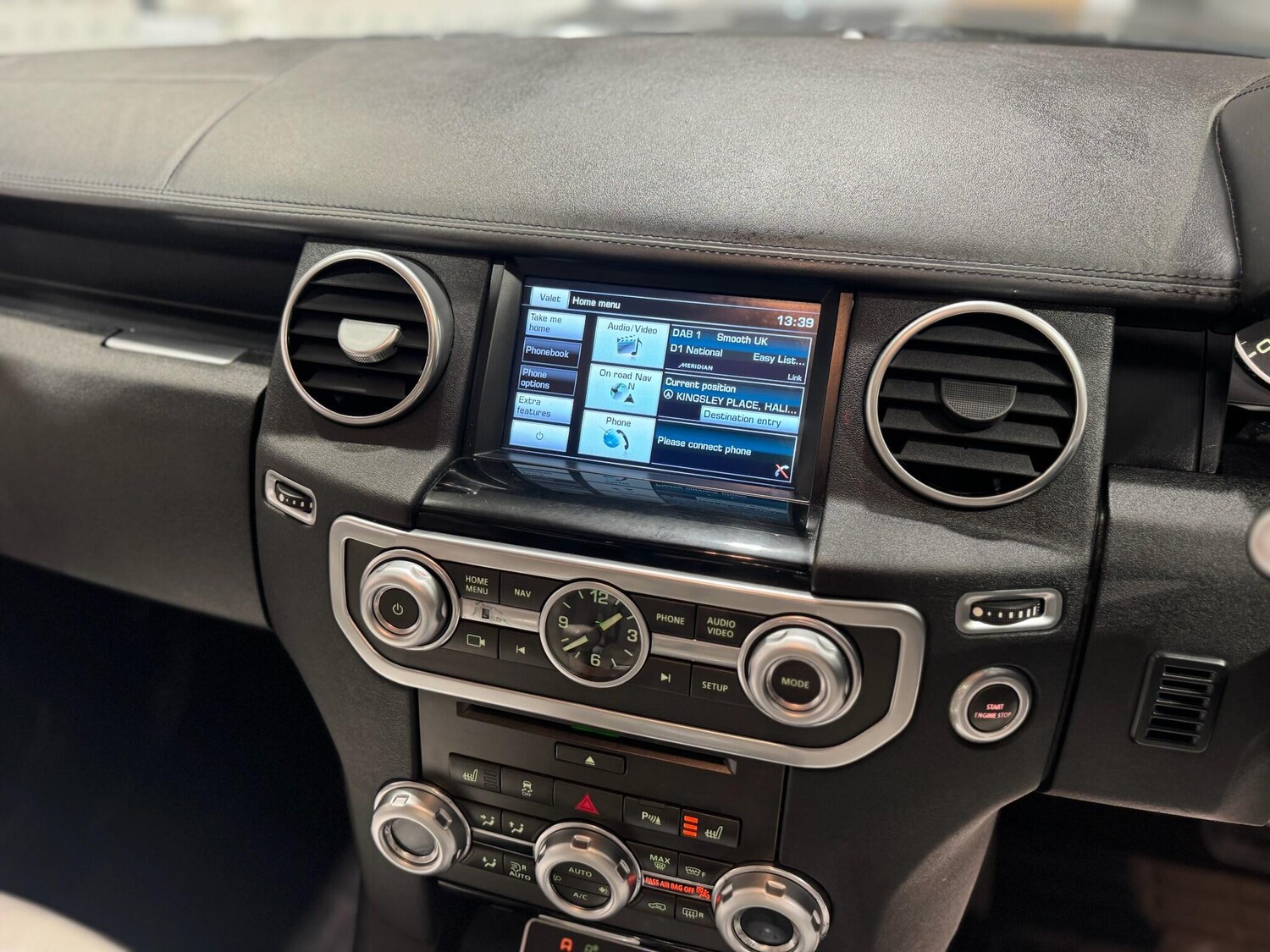 Used Land Rover Discovery 2014 for sale - 76898487: Photo 18