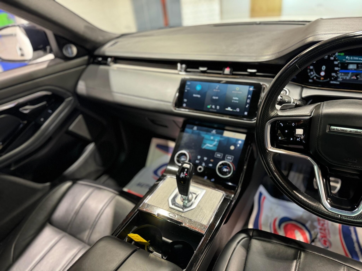 Used Land Rover Range Rover Evoque 2021 for sale - 76166368: Photo 11