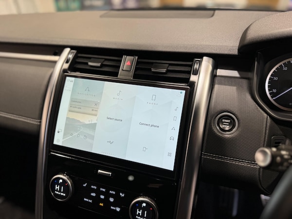 Used Land Rover Discovery 2022 for sale - 75167386: Photo 11