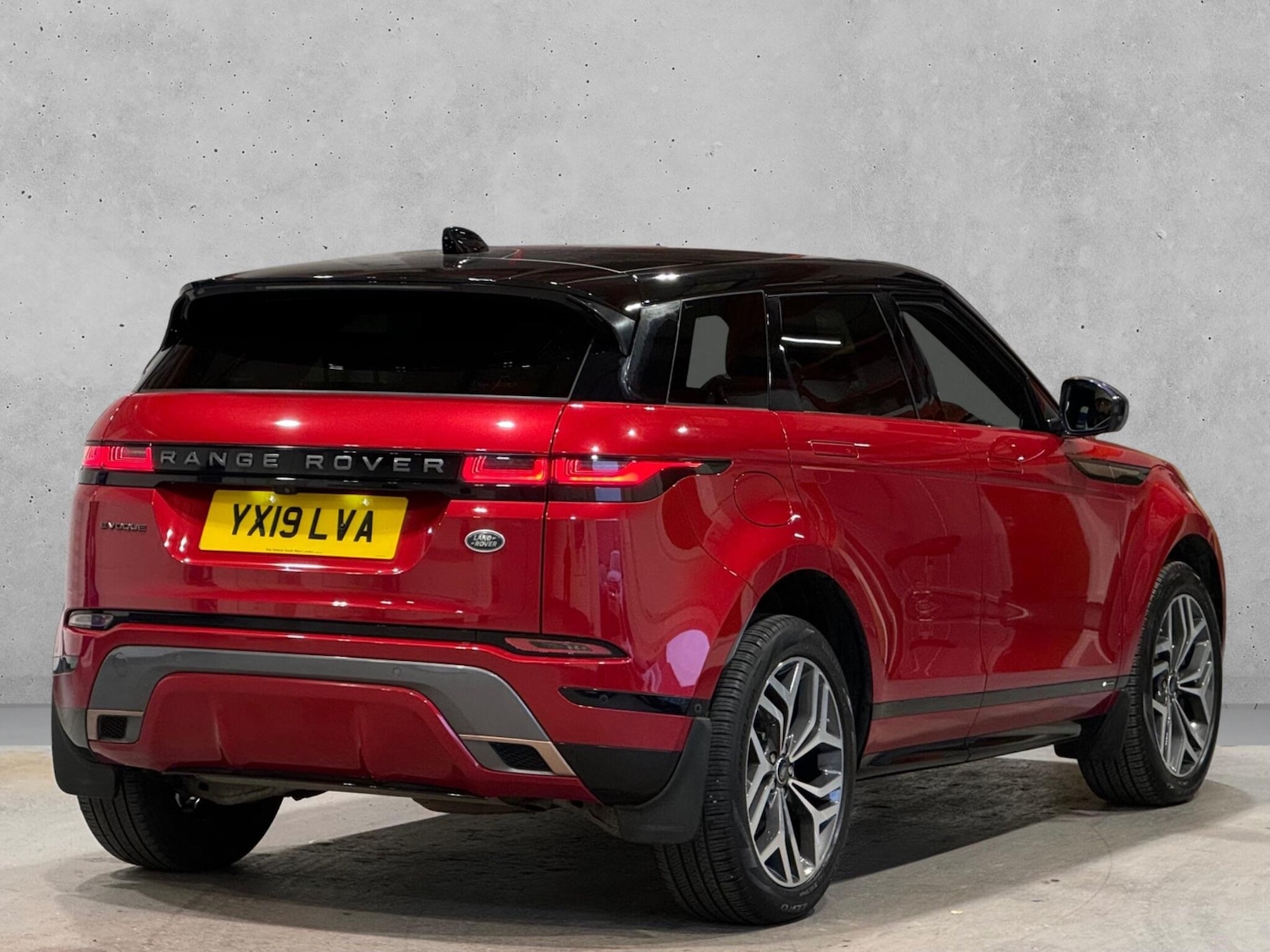 Used Land Rover Range Rover Evoque 2019 for sale - 76260282: Photo 5