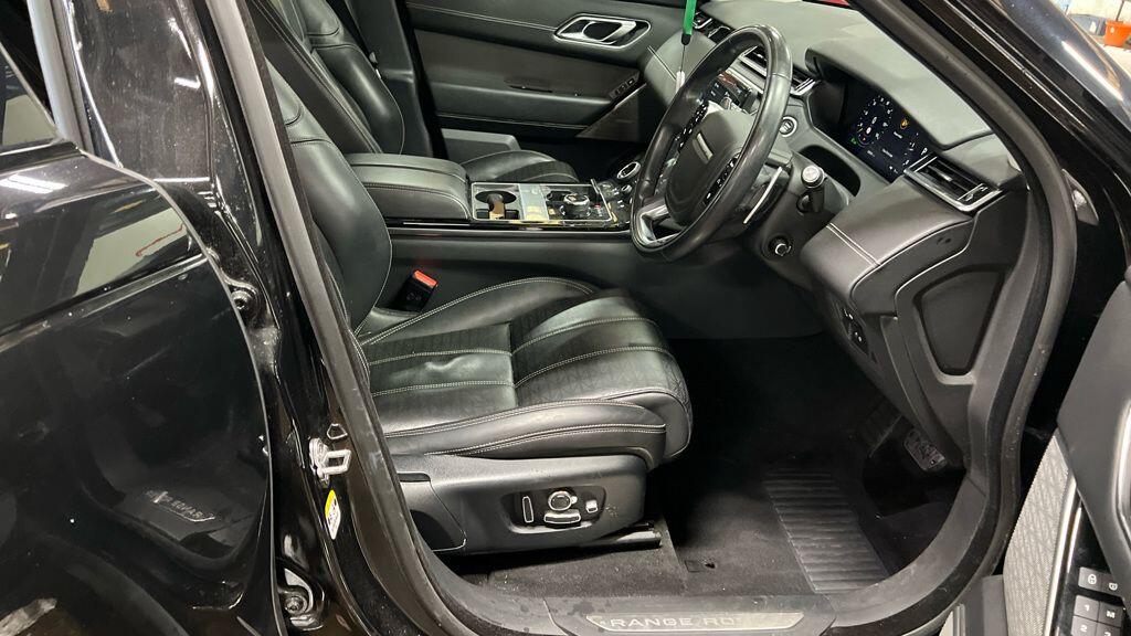 Used Land Rover Range Rover Velar 2019 for sale - 76688970: Photo 6