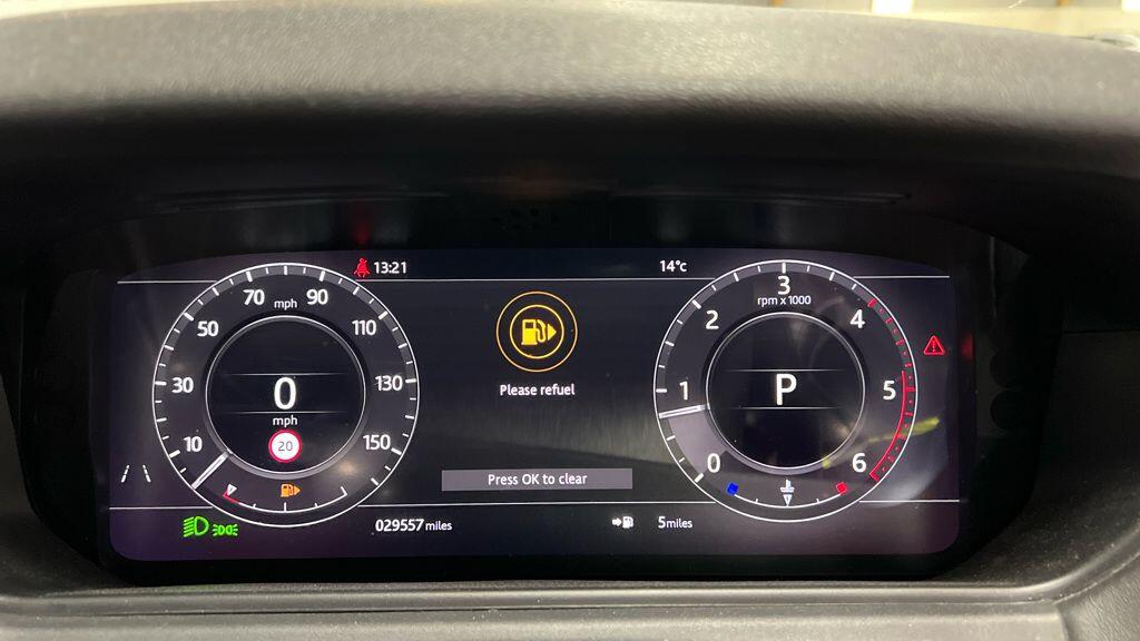 Used Land Rover Range Rover Velar 2019 for sale - 76688970: Photo 8