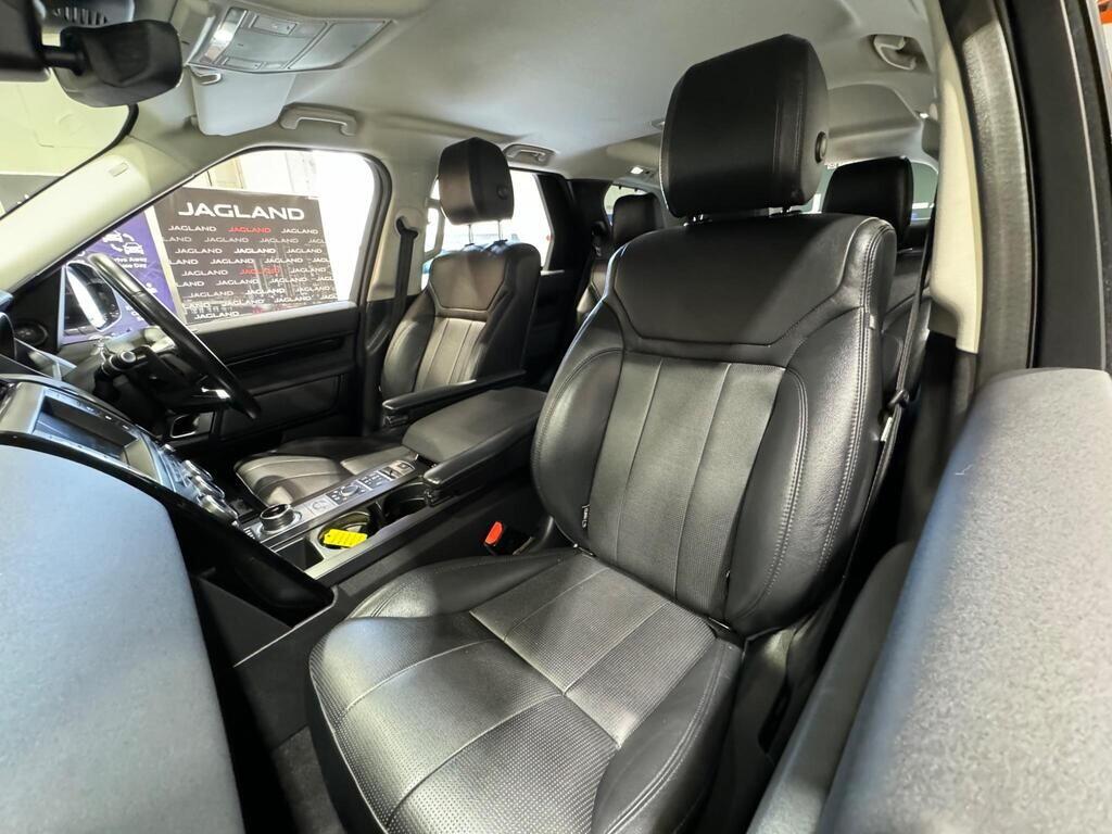 Used Land Rover Discovery 2018 for sale - 76432330: Photo 14