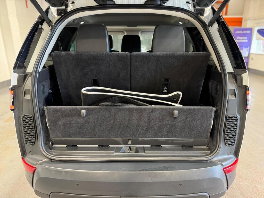 Used Land Rover Discovery 2018 for sale - 76432330: Photo 21