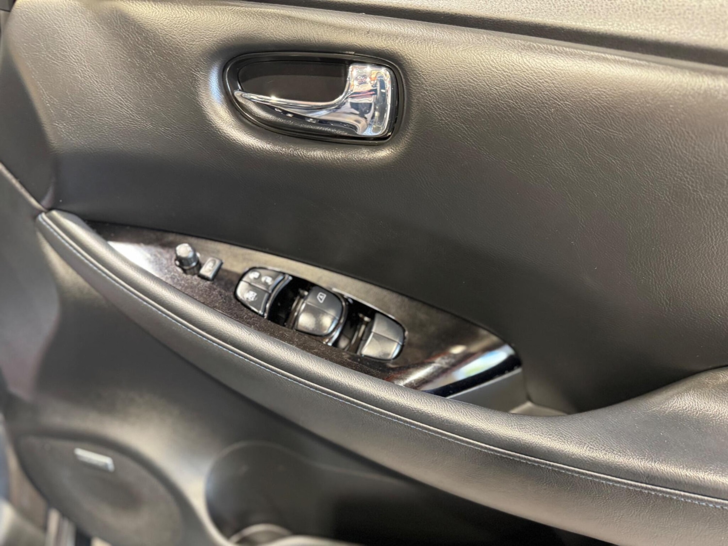 Used Nissan Leaf 2019 for sale - 75589191: Photo 18