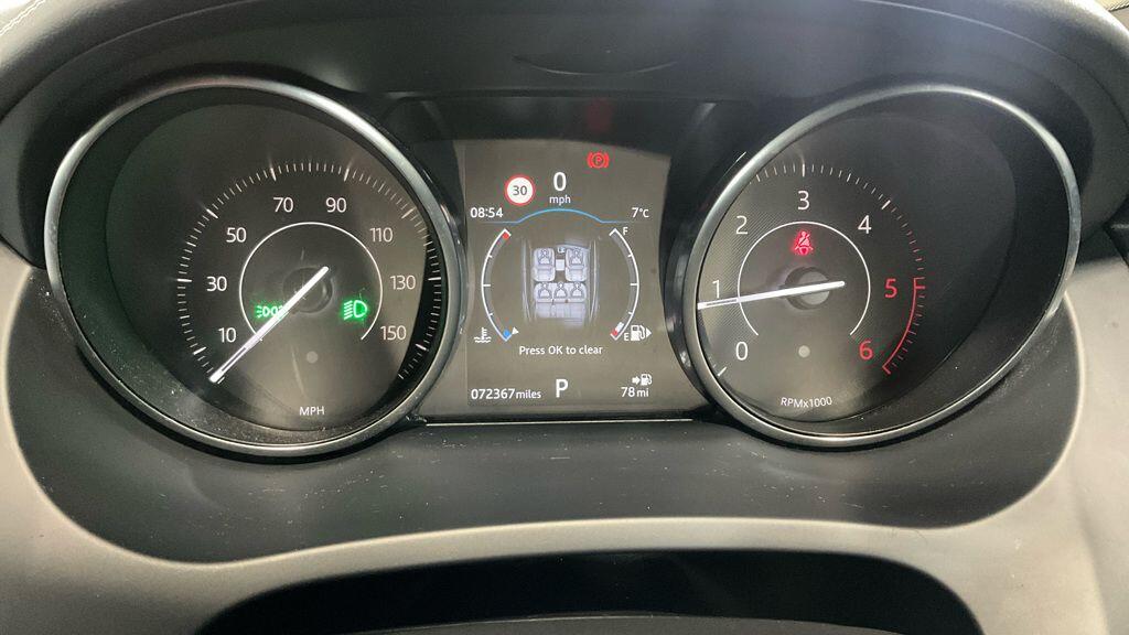 Used Jaguar E-Pace 2018 for sale - 77131773: Photo 10