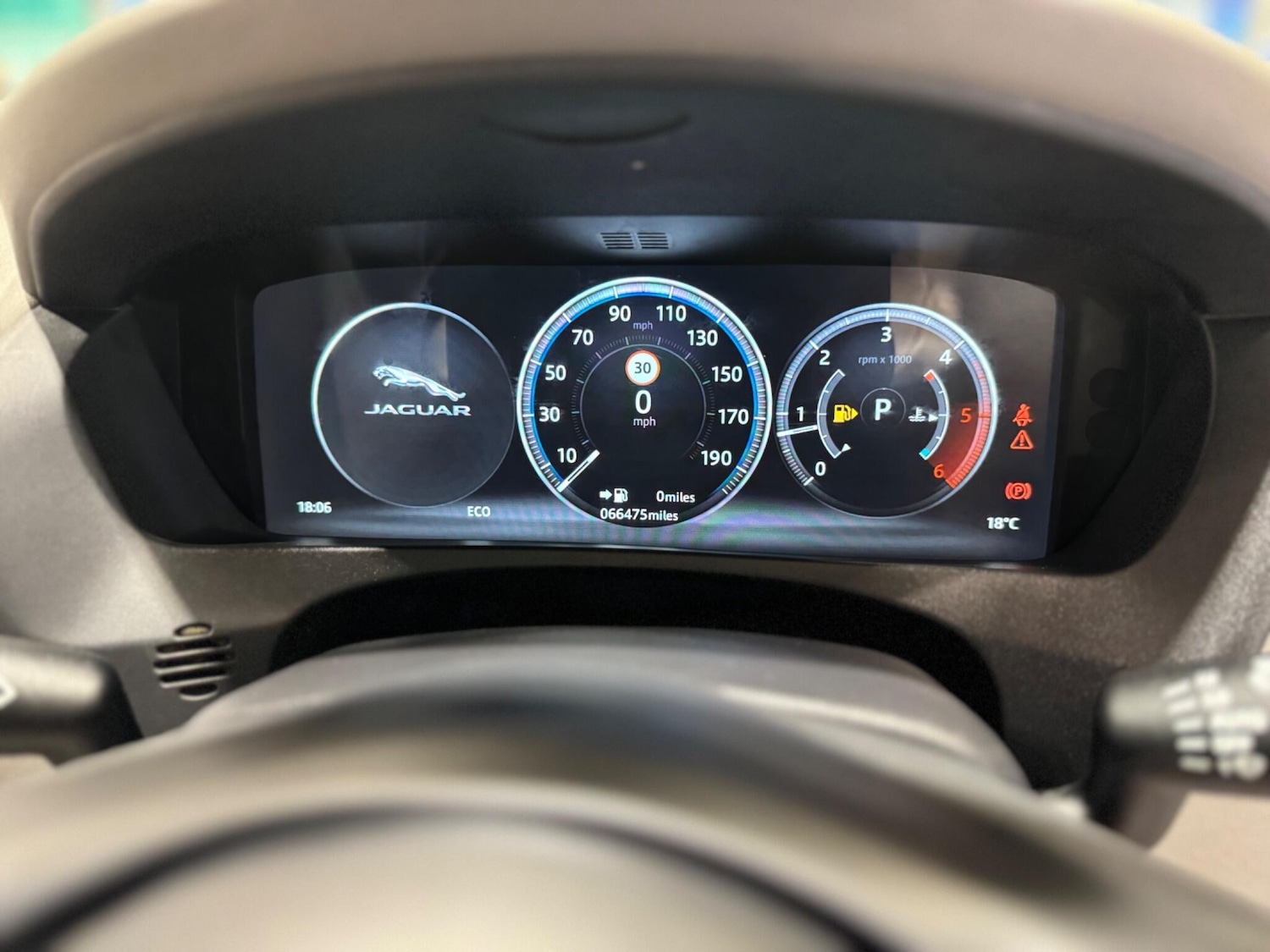 Used Jaguar F-Pace 2016 for sale - 76199933: Photo 22
