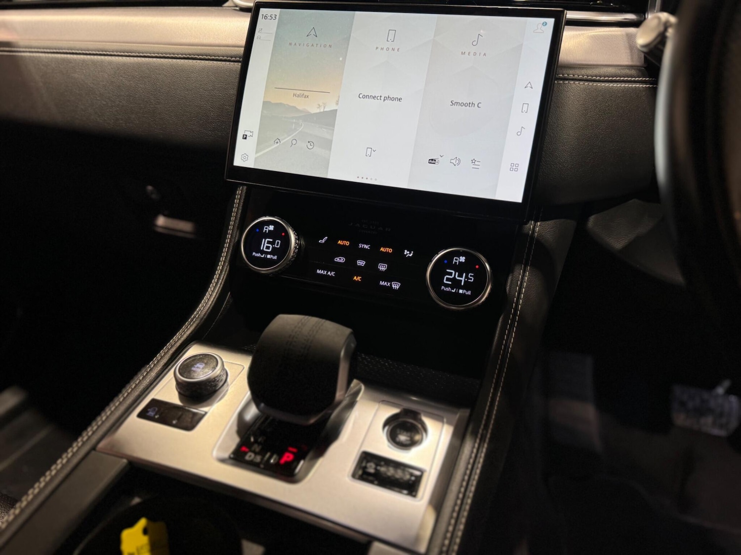 Used Jaguar F-Pace 2022 for sale - 75965144: Photo 12