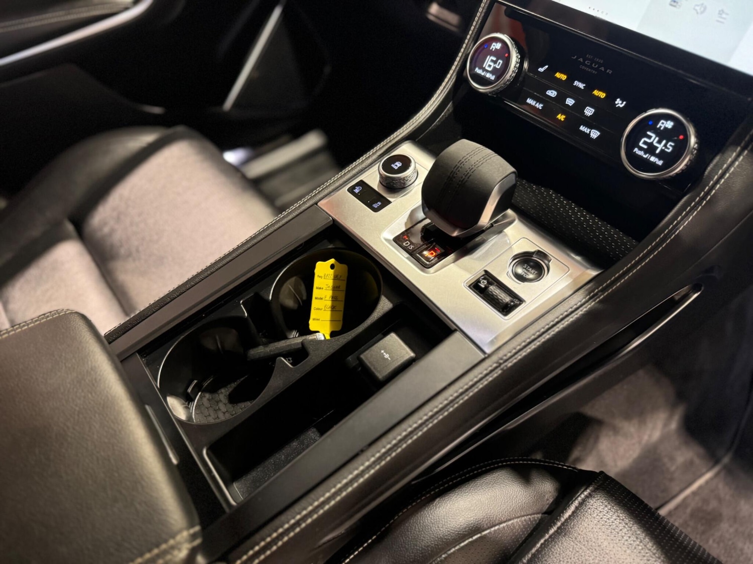 Used Jaguar F-Pace 2022 for sale - 75965144: Photo 13