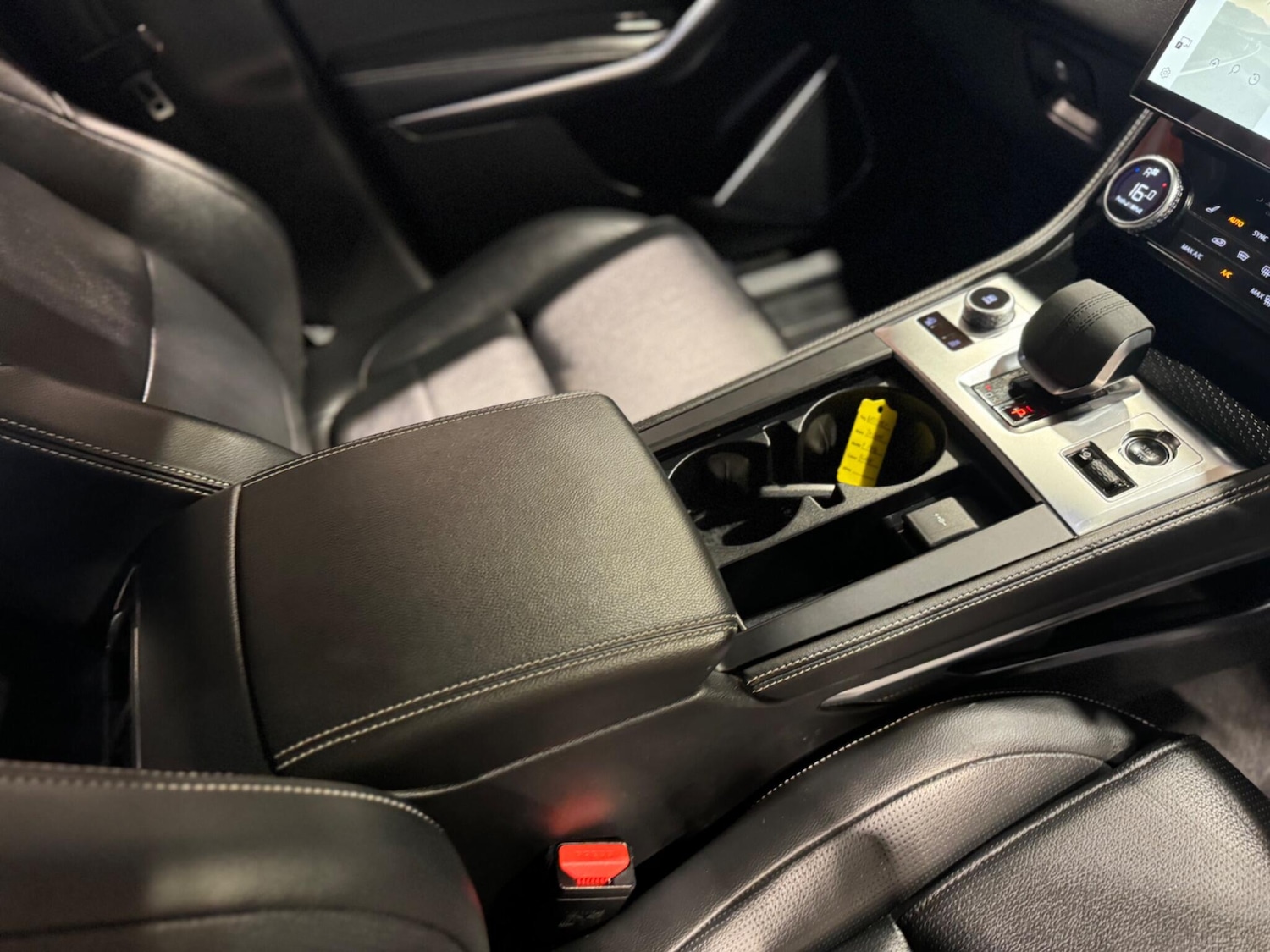 Used Jaguar F-Pace 2022 for sale - 75965144: Photo 14