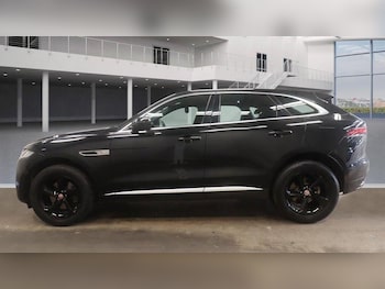 Used Jaguar F-Pace 2022 for sale - 75965144: Photo