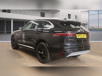 Used Jaguar F-Pace 2022 for sale - 75965144: Photo