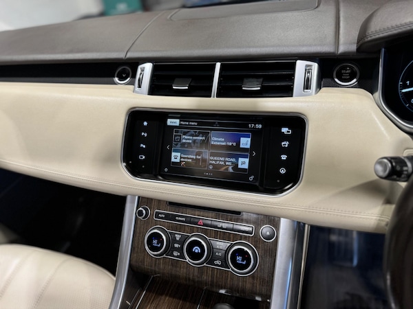 Used Land Rover Range Rover Sport 2016 for sale - 75378220: Photo 15