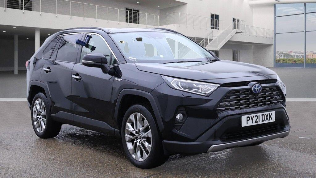 Used Toyota RAV4 2021 for sale - 76326227: Photo 1