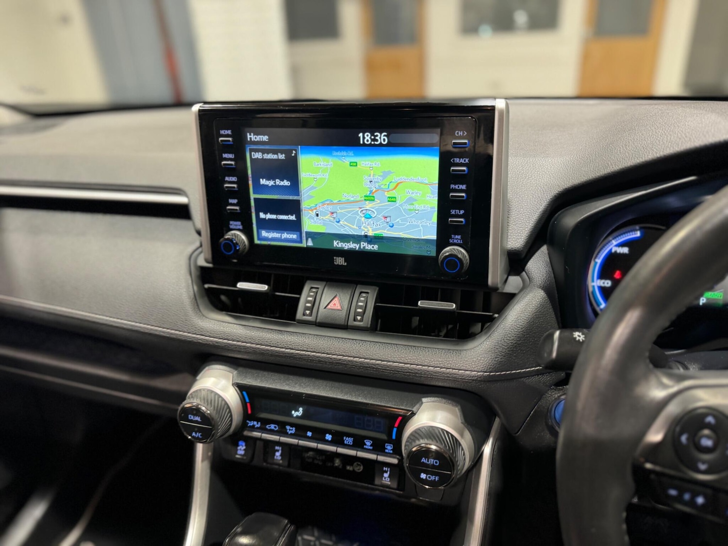 Used Toyota RAV4 2021 for sale - 76326227: Photo 12