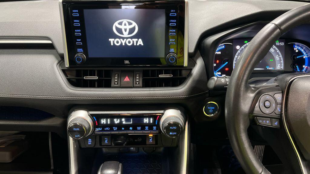 Used Toyota RAV4 2021 for sale - 76326227: Photo 8