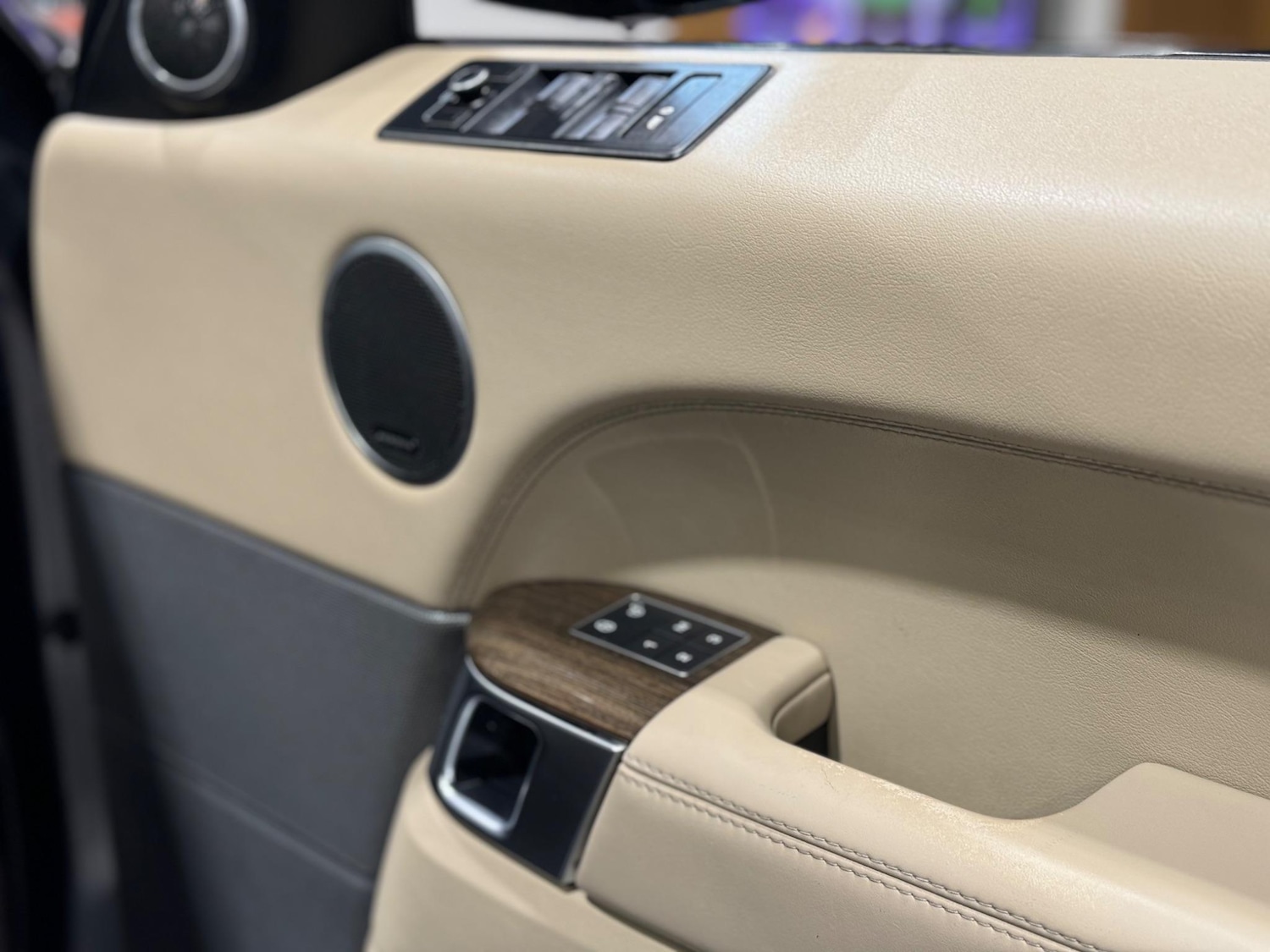 Used Land Rover Range Rover Sport 2016 for sale - 76689906: Photo 21