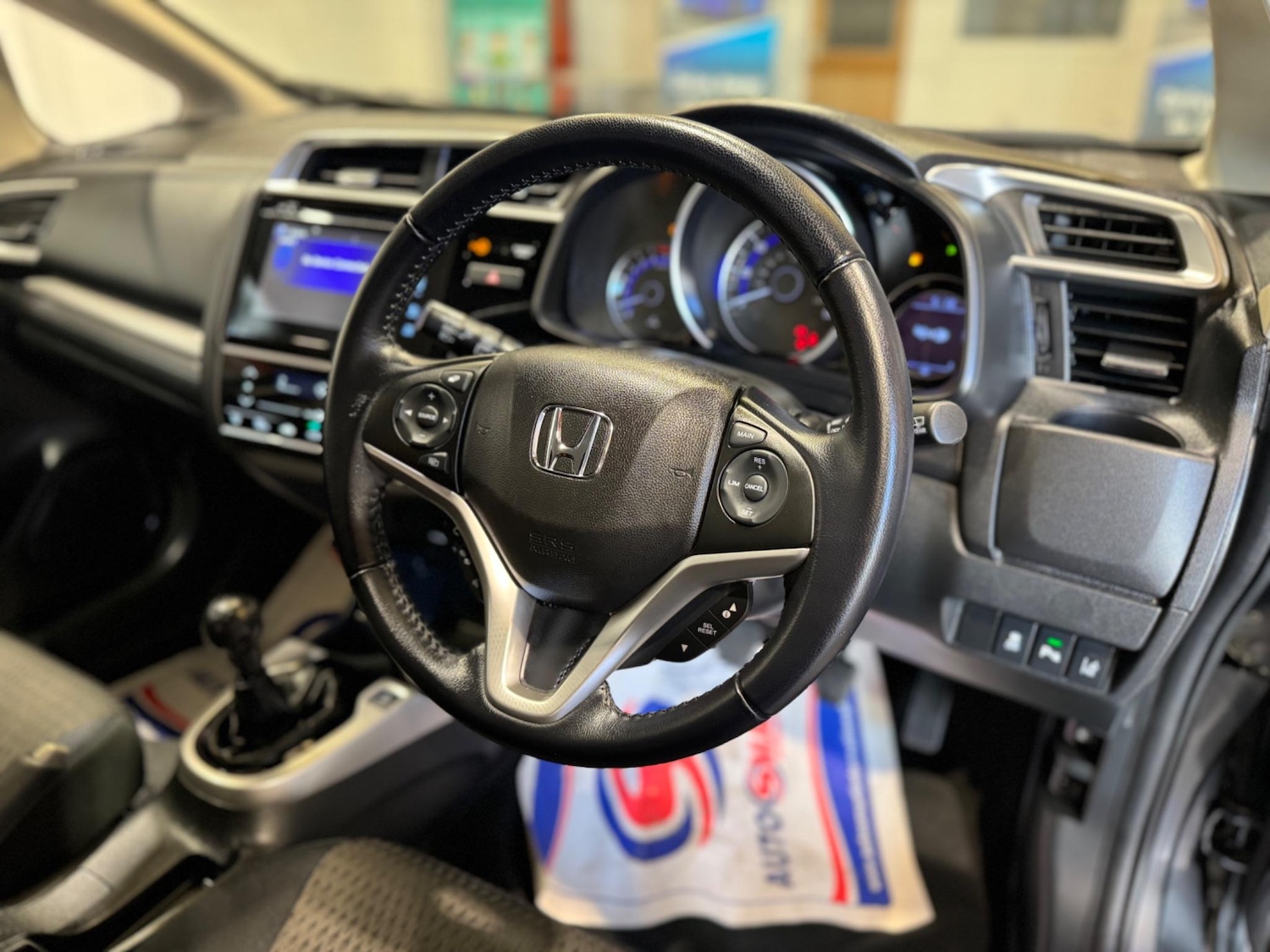 Used Honda Jazz 2018 for sale - 76988121: Photo 9