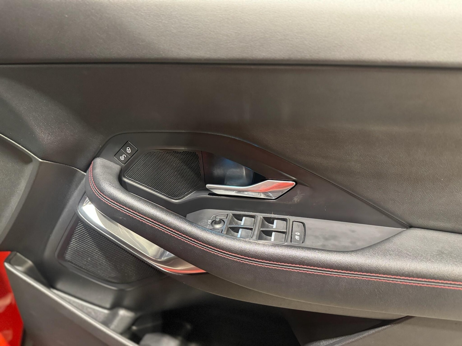 Used Jaguar E-Pace 2019 for sale - 76607267: Photo 19