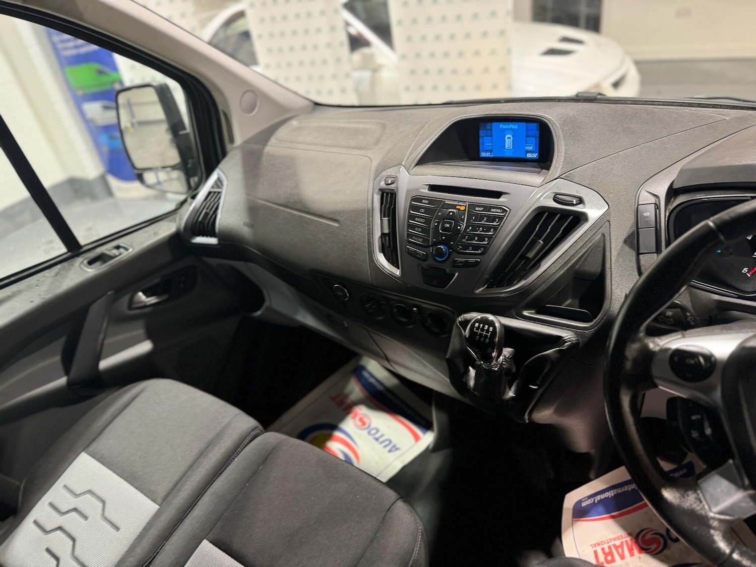 Used Ford Transit Custom 2015 for sale - 76965410: Photo 12