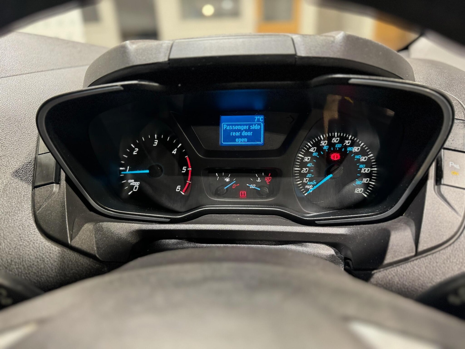 Used Ford Transit Custom 2015 for sale - 76965410: Photo 13