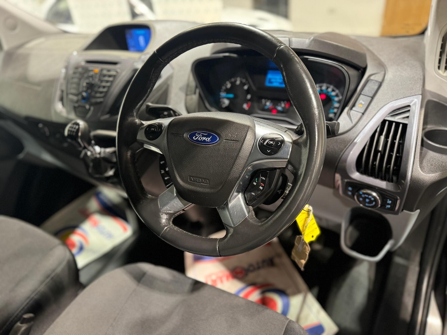 Used Ford Transit Custom 2015 for sale - 76965410: Photo 9