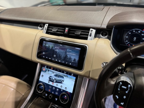 Used Land Rover Range Rover Sport 2018 for sale - 74888695: Photo 11